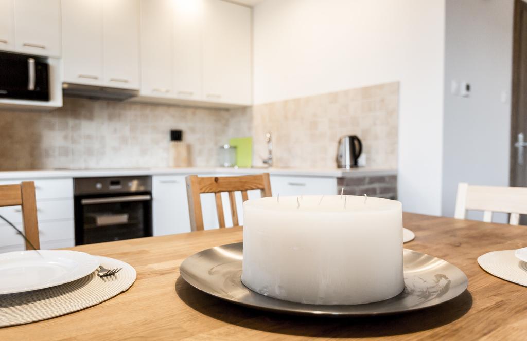 "Rodzinny Apartament Pod Sniezka 2" Na Osiedlu "Apartamenty Pod Sniezka" كارباش الغرفة الصورة