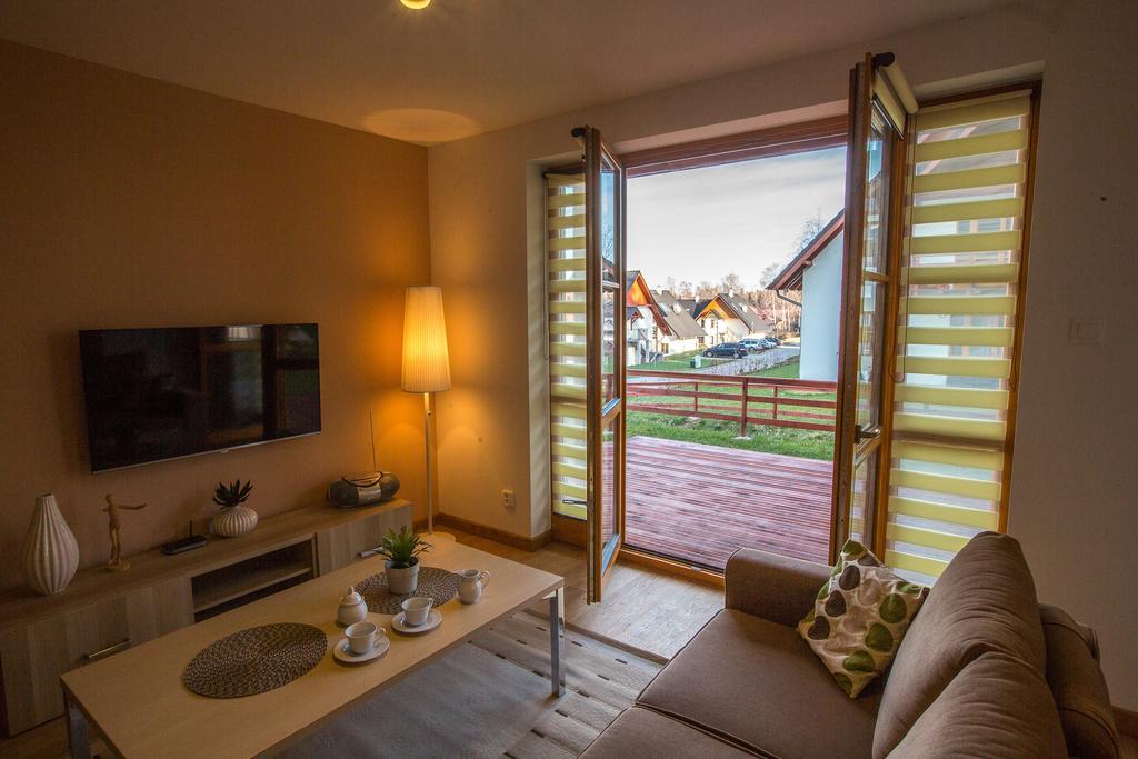 "Rodzinny Apartament Pod Sniezka 2" Na Osiedlu "Apartamenty Pod Sniezka" كارباش الغرفة الصورة